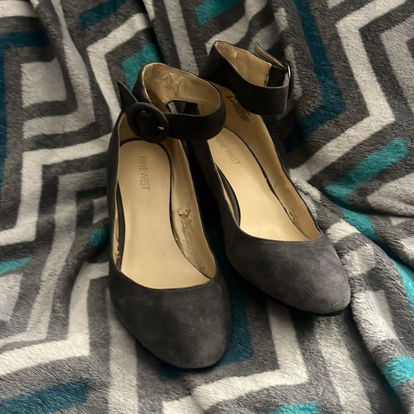 Slip Ons wedges with the buckle - Picture 6 of 10